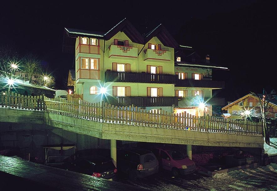 Piccolo Hotel Canazei Exterior foto